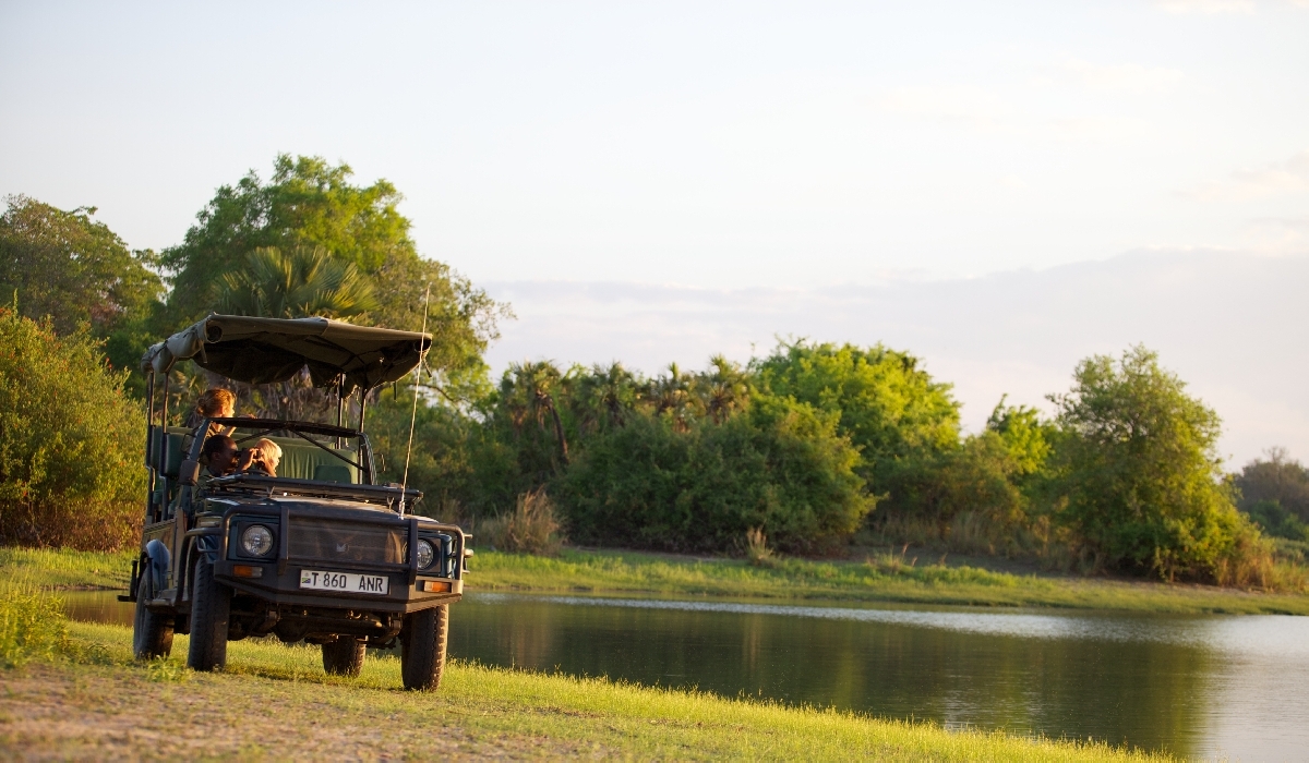 Safari en 4x4 dans le Selous organisé par l'équipe du Rufiji River Camp